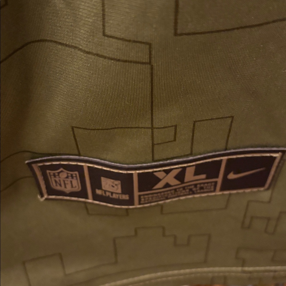 NFL Dallas Parsons Salute to Service On Field Jersey - Picture 4 of 4